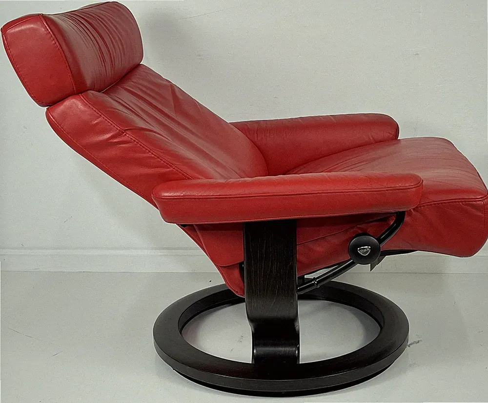 Ekornes Stressless Large "TAURUS" Chili Red Leather Swivel Recliner Chair